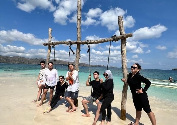 paket wisata gili nanggu lombok bersama teman