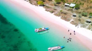 Pantai Pink Lombok