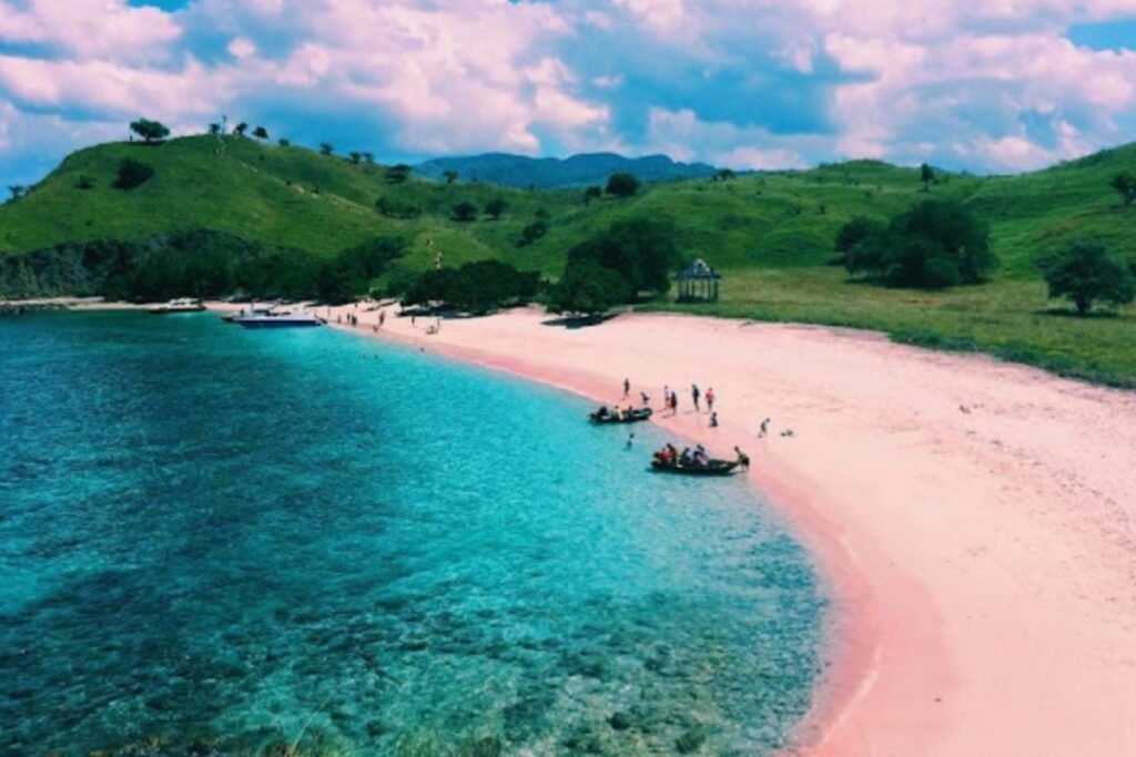 Pantai Pink Lombok